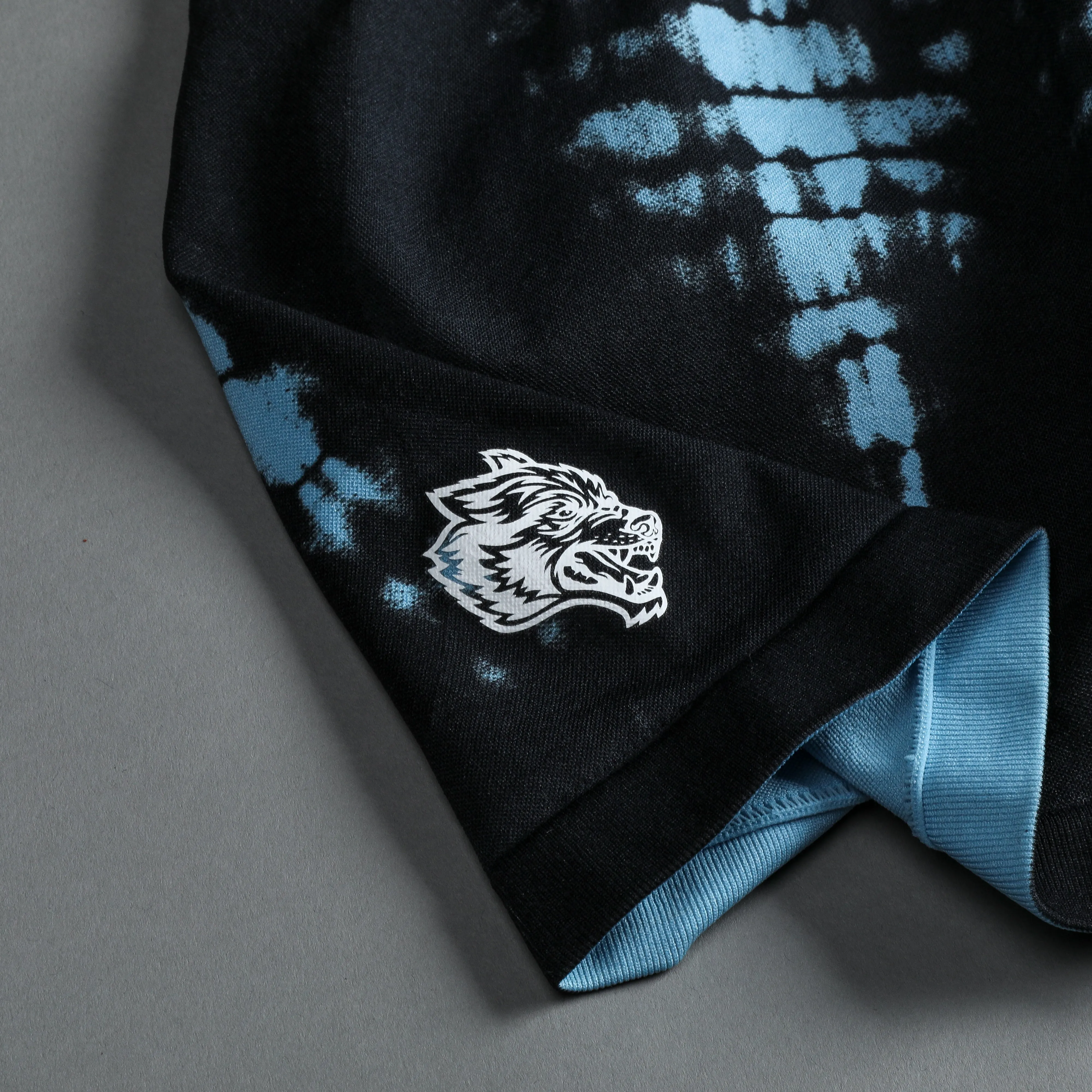 Wolves Forever Everson Seamless "Sierra" Shorts in Kitana Blue Serpent
